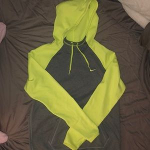 Nike therma fit hoodie